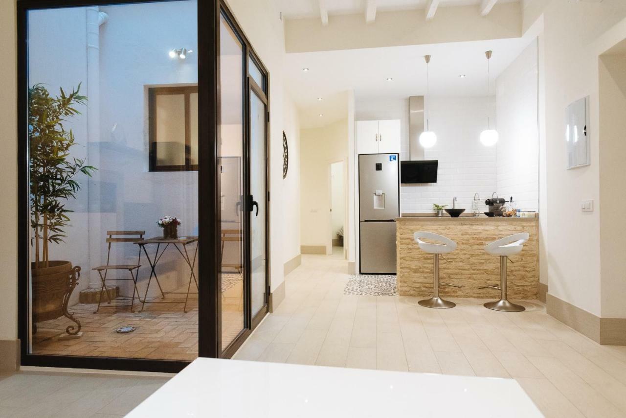 Luxury Apartment Penuelas Free Parking เซบีญา ภายนอก รูปภาพ