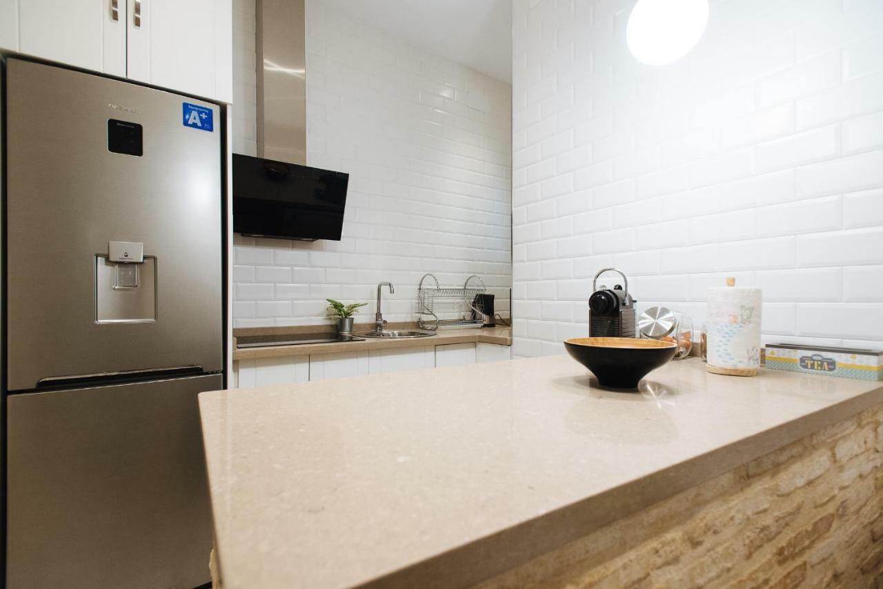 Luxury Apartment Penuelas Free Parking เซบีญา ภายนอก รูปภาพ